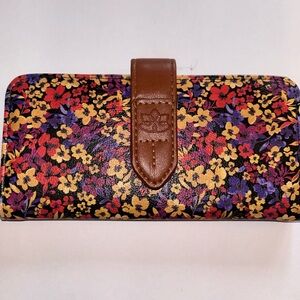 Floral Women's Wallet with Brown Accent